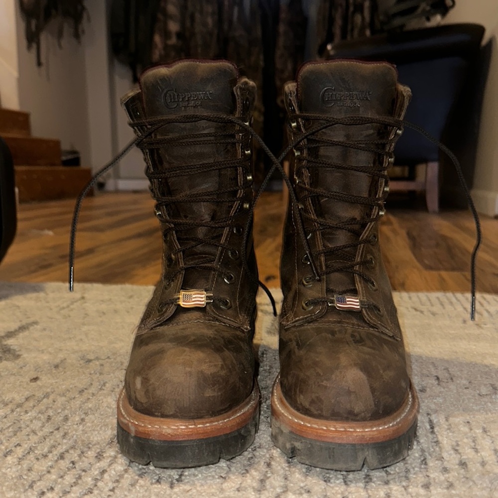 Chippewa steel toe boots